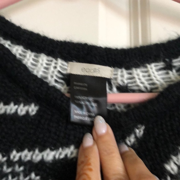 Urban outfitters poncho with fringe - Picture 2 of 3